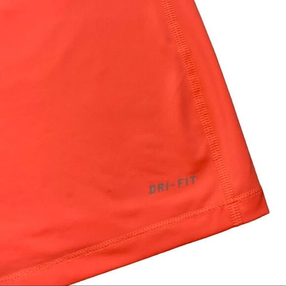 Nike Pro Dri-Fit Women’s Coral V-Neck Short Sleeve T-Shirt Medium - Picture 3 of 8